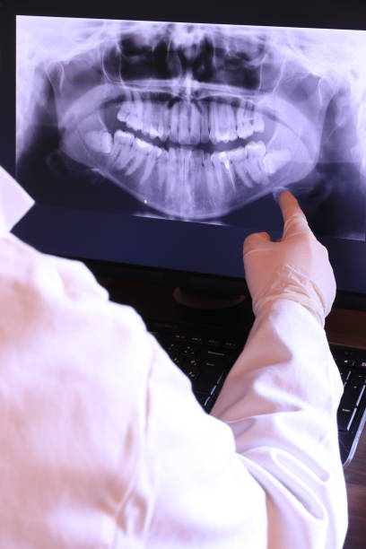 Best Broken or Cracked Tooth Emergency Dentist in Como, MS